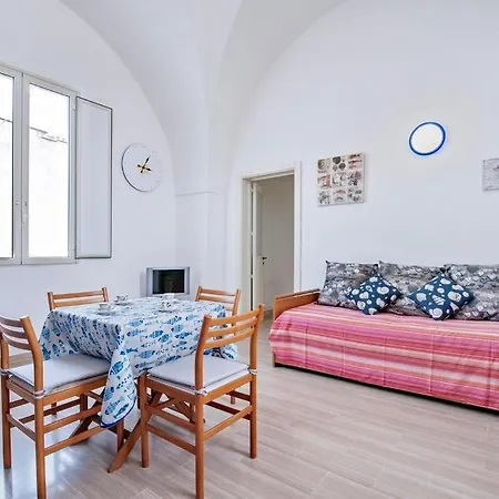 Corte De Maio - Exclusive Panoramic Terrace And Balcony - By Click Salento * ガリポリ